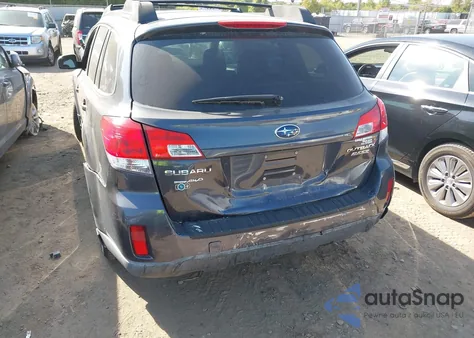 2010 Subaru Outback 2.5I Limited z USA, uszkodzony, nr VIN 4S4BRBJCXA3383797